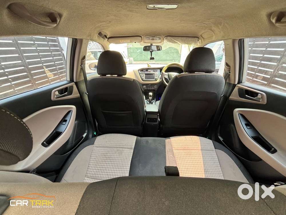 Hyundai I20 Petrol Asta Option, 2018, Petrol