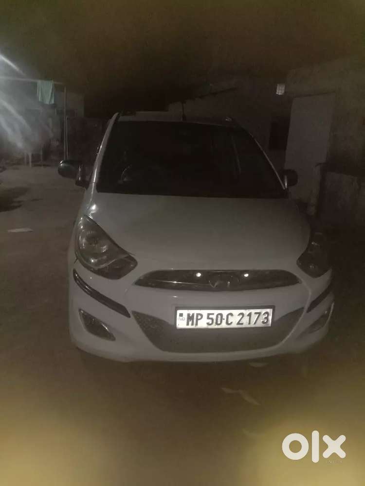 Hyundai I10 2012 Petrol 7500 Km Driven