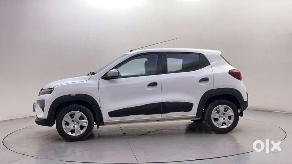 Renault Kwid 1.0 Rxt Amt, 2022, Petrol