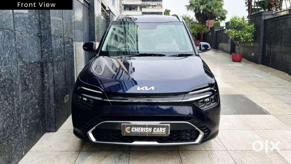 Kia Carens 1.4 Luxury Plus Dct 7 Str, 2022, Petrol