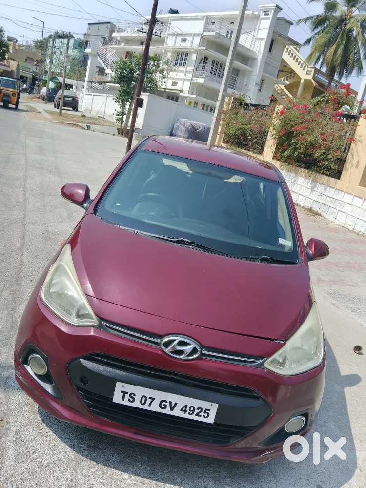 Hyundai Grand I10 2015 Diesel 80000 Km Driven