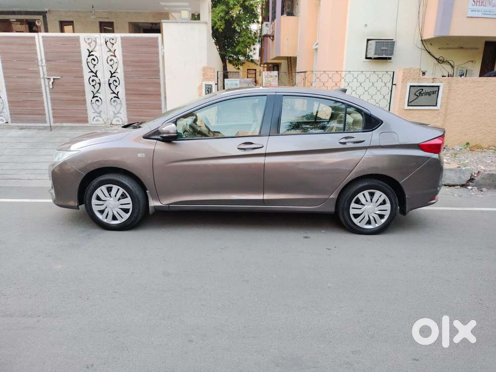 Honda City 2014-2015 I Vtec Sv, 2015, Petrol