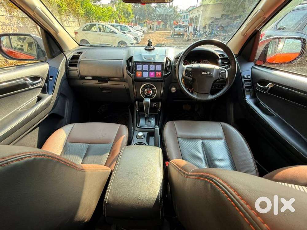 Isuzu V-cross Z Prestige 4x4 At, 2024, Diesel