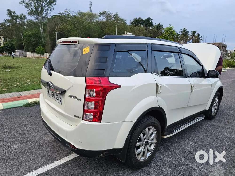 Mahindra Xuv500 2015 Diesel 105000 Km Driven