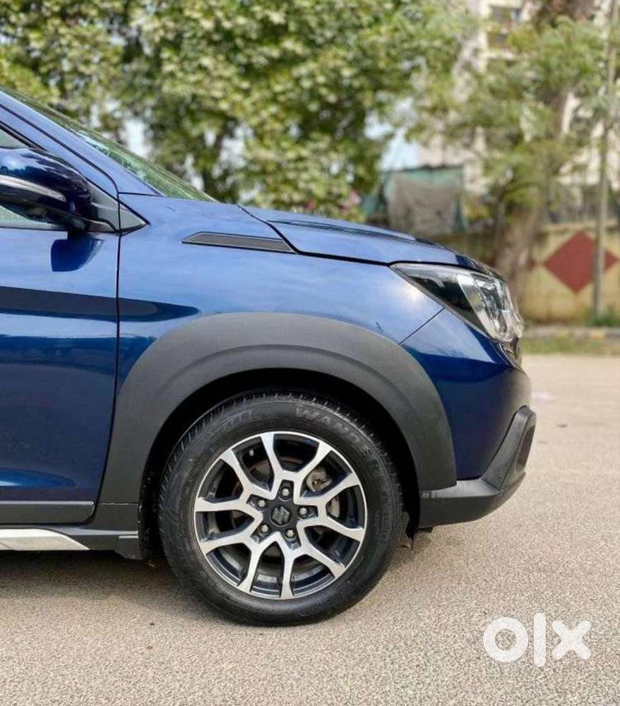 Maruti Suzuki Xl6 1.5 Alpha Plus At, 2022, Petrol
