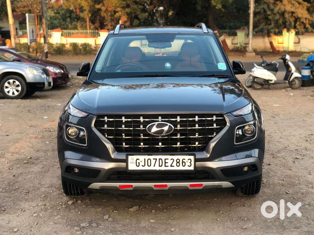 Hyundai Venue Sx Plus Turbo Dct, 2022, Petrol