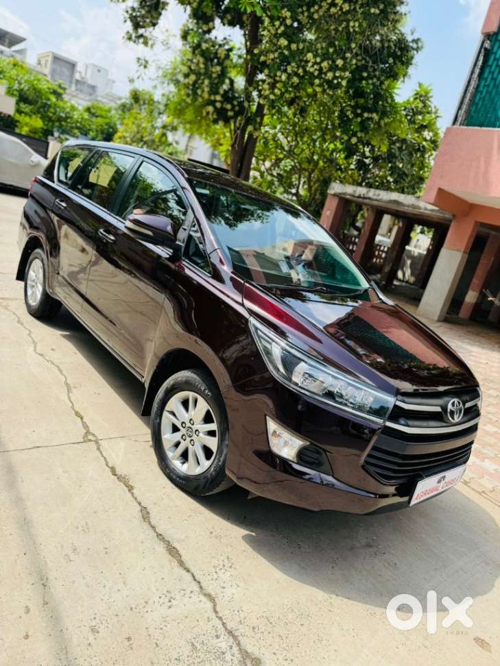 Toyota Innova Crysta 2.4 G Mt 8s, 2018, Diesel