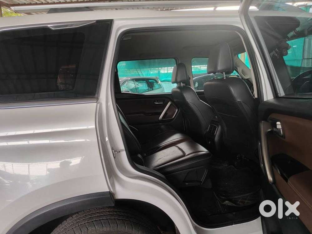 Mahindra Scorpio N Z8 L Diesel At 2wd 7 Str, 2023