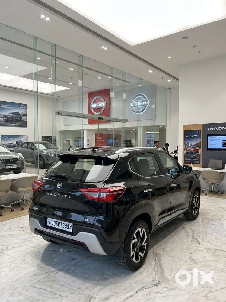 Nissan Magnite 1.0 Xv Executive Turbo Cvt, 2022, Petrol