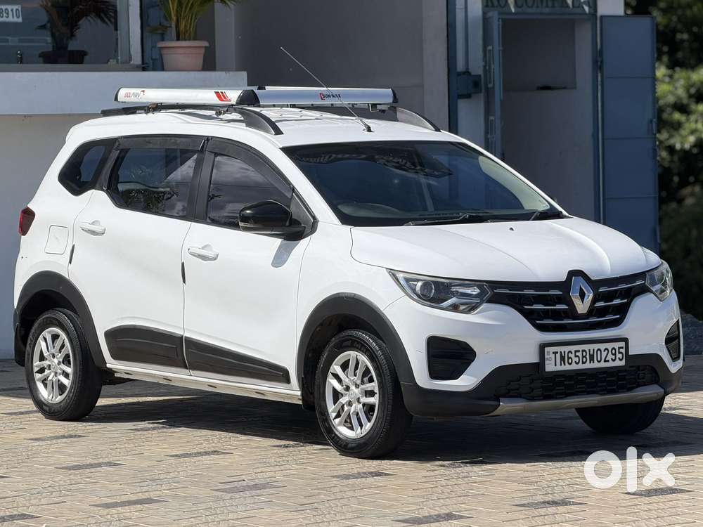 Renault Triber Rxt, 2022, Petrol