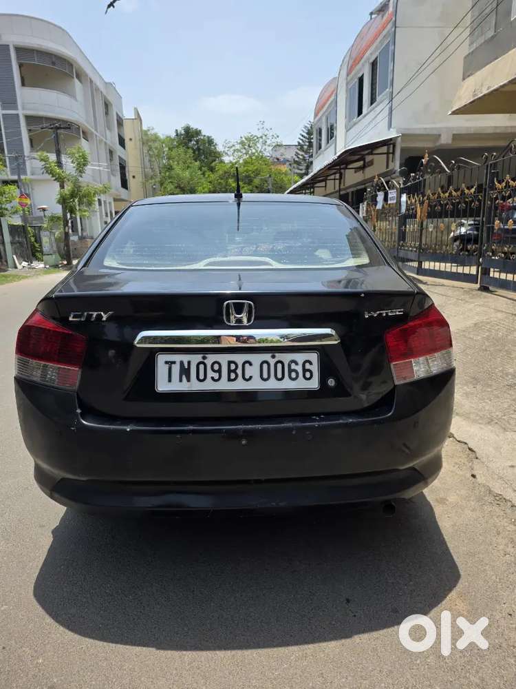 Honda City Petrol 2010 Variant