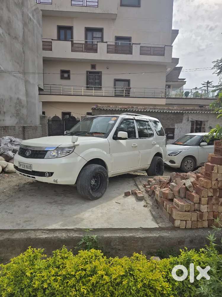 Tata Safari Strome 2014 Model