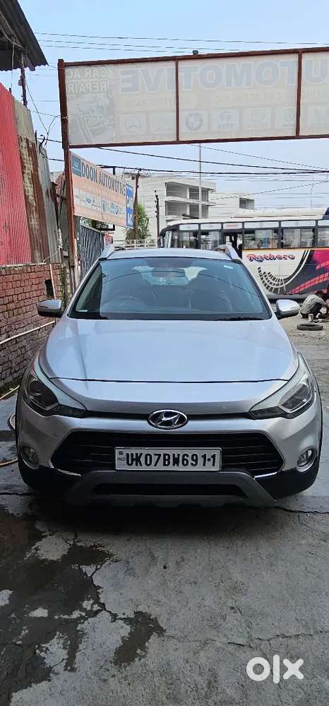 Hyundai I20 Active 2017 Petrol 65000 Km Driven