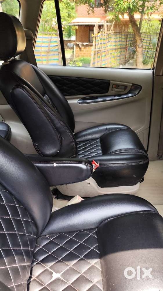 Toyota Innova 2.5 G (diesel) 7 Seater, 2010, Diesel