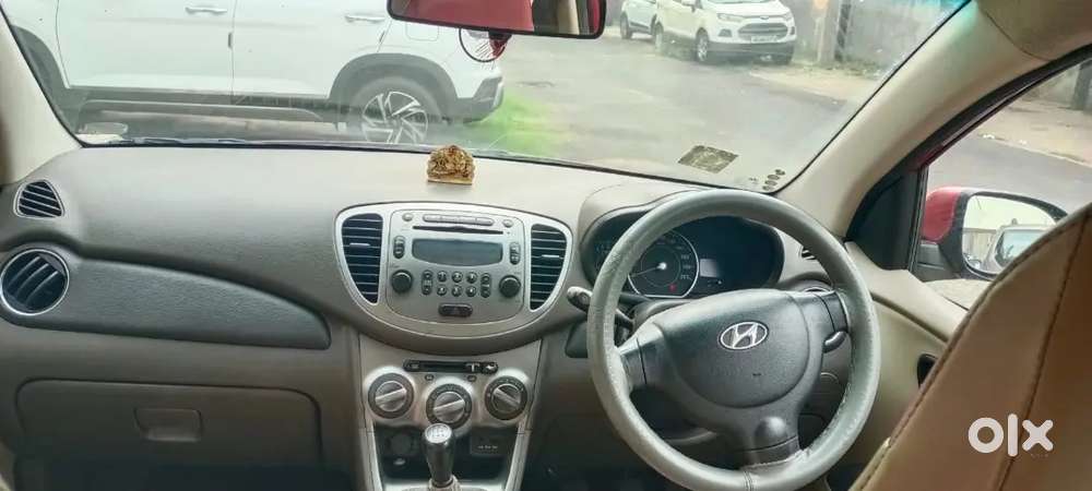 Hyundai I10 Sportz Petrol 2011