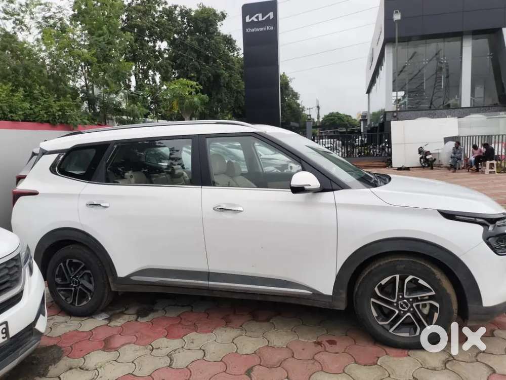 Kia Carens Diesel Luxury 2023