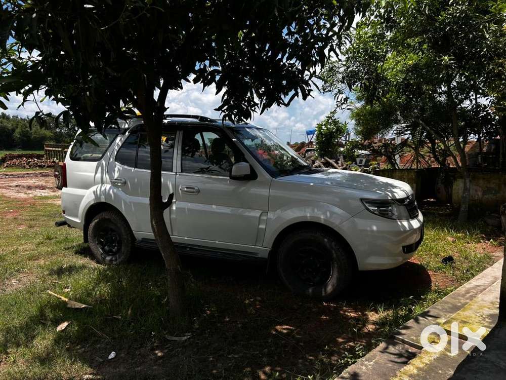 Tata Safari Storme 2017 Diesel 123000 Km Driven