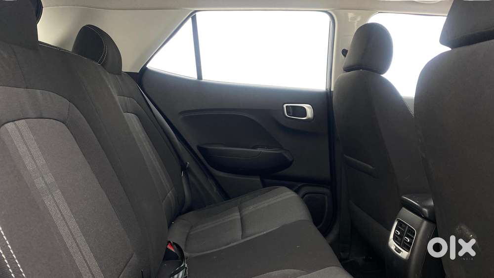 Hyundai Venue S Turbo Dct, 2019, Petrol