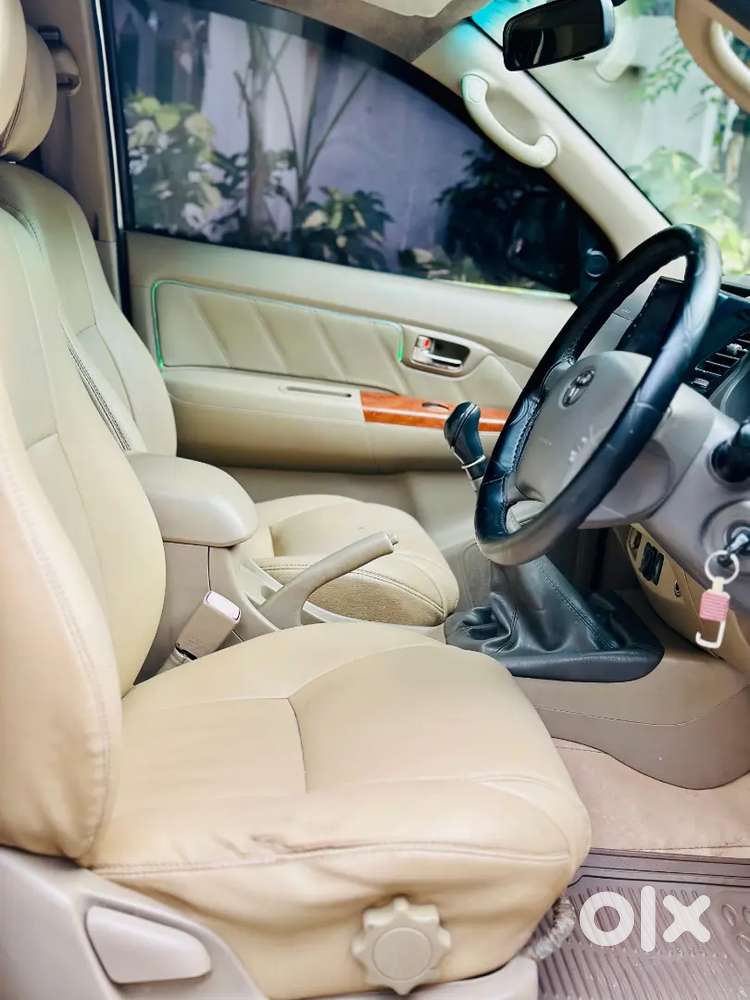 Toyota Fortuner 2010 Diesel Manual 4x4