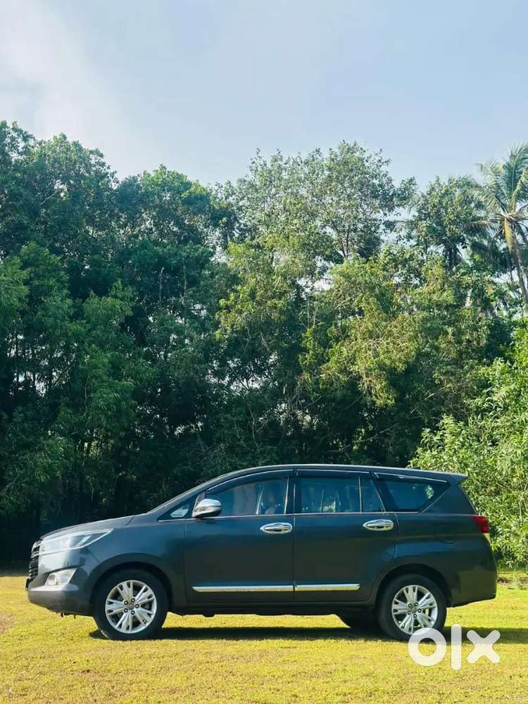 Toyota Innova Crysta 2.8 Z Automatic 2018 – Well Maintained