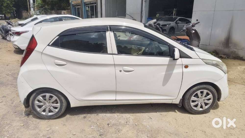 Hyundai Eon Sportz, 2012, Petrol