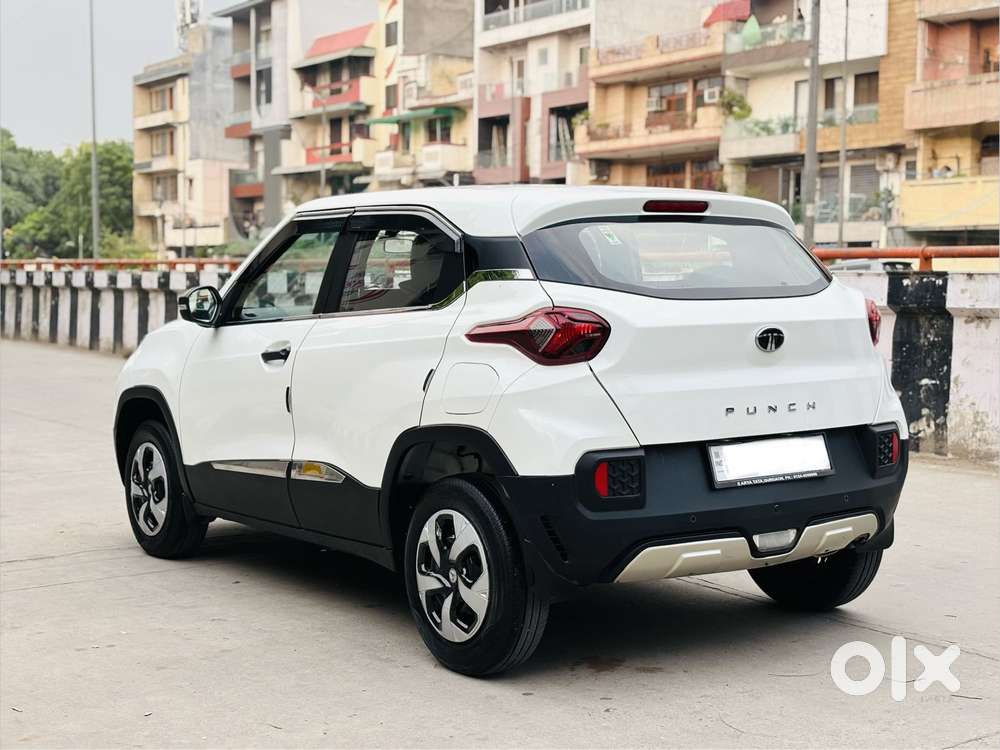 Tata Punch Pure, 2025, Petrol