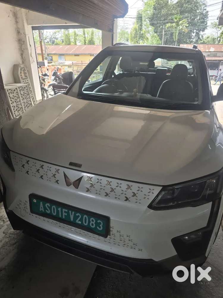 Next 2 New Condition. Not Accidental. Top Model With Big Sunroof...