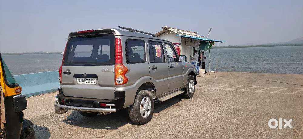 Mahindra Scorpio Lx