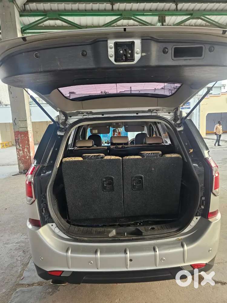 Mahindra Xuv500 2.2 2019