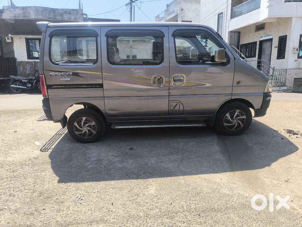 Maruti Suzuki Eeco 2023 Cng & Hybrids 105000 Km Driven