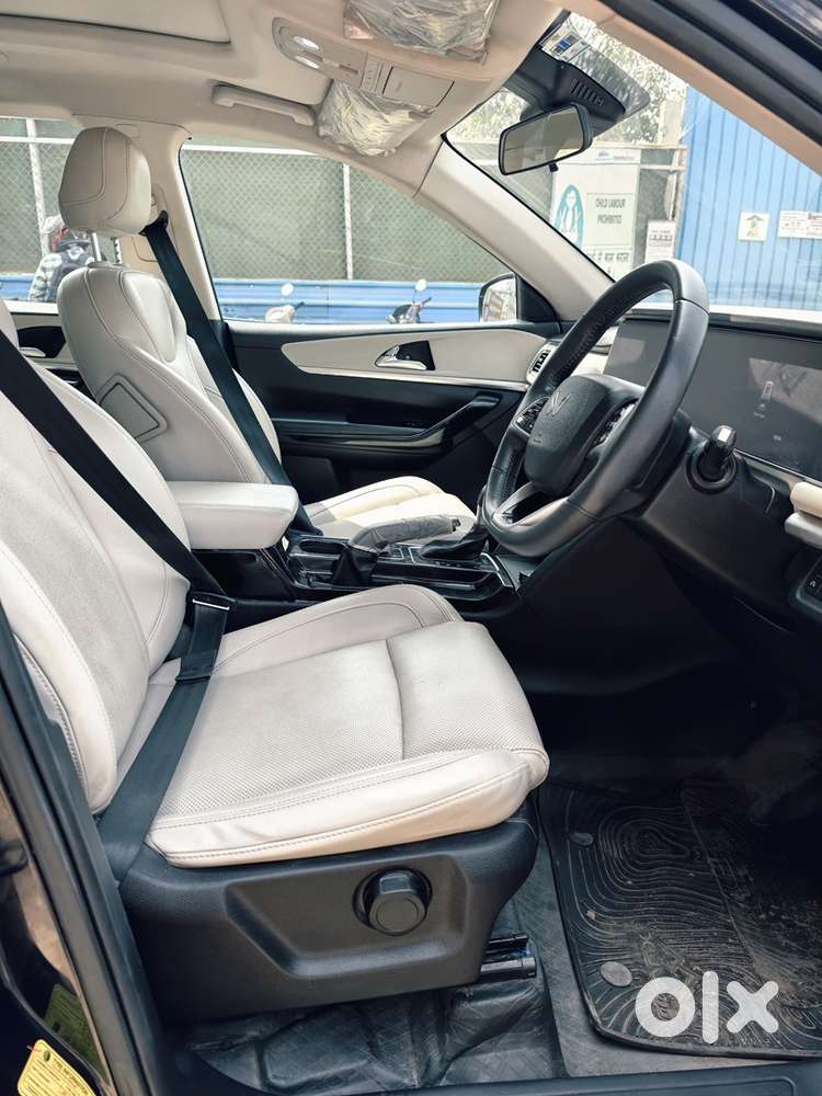 Mahindra Xuv700 2022 Diesel Good Condition