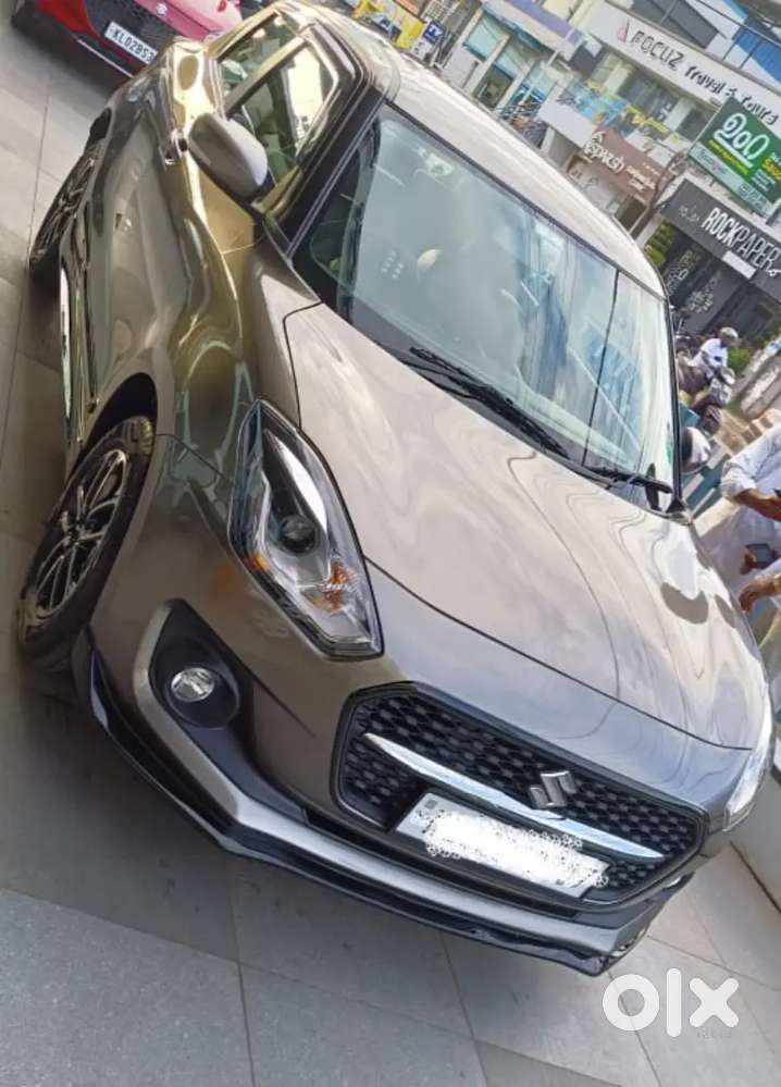 Maruti Suzuki Swift 2022 October Petrol 45000 Km Driven