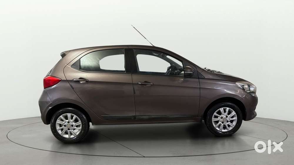 Tata Tiago 1.2 Revotron Xz, 2018, Petrol