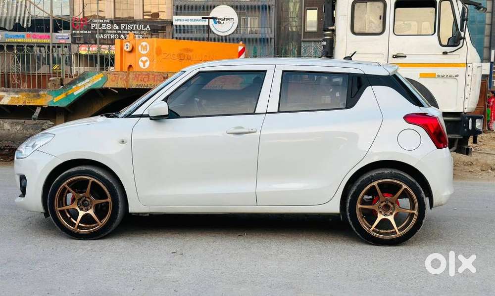 Maruti Suzuki Swift, 2021, Petrol