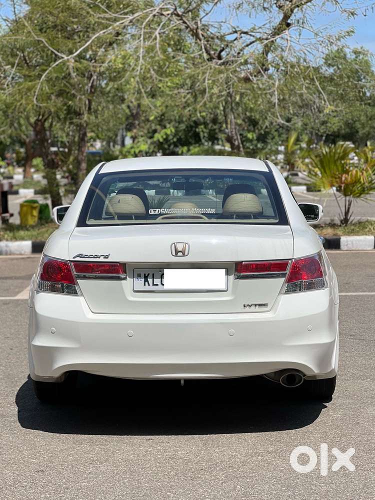 Honda Accord 2.4 Automatic, 2011, Petrol