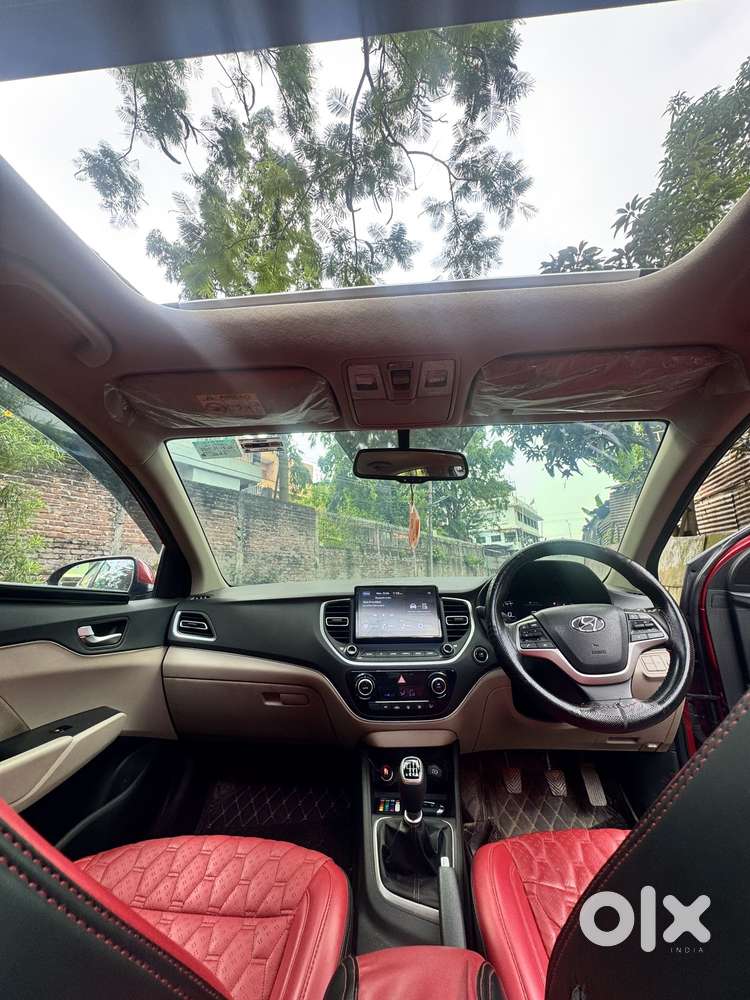 Hyundai Verna 1.5 Sx Petrol Mt, 2022, Petrol