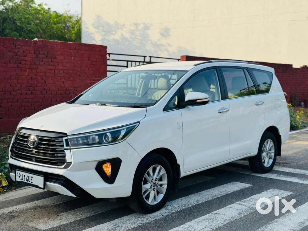 Toyota Innova Crysta 2.4 V, 2017, Diesel