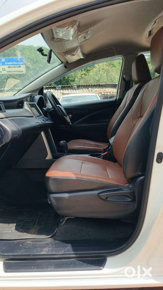 Toyota Innova Crysta 2.8 Gx At 8s, 2018, Diesel