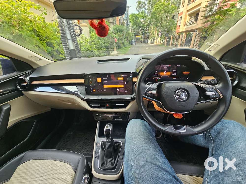 Skoda Slavia 1.0 Tsi Style At, 2024, Petrol