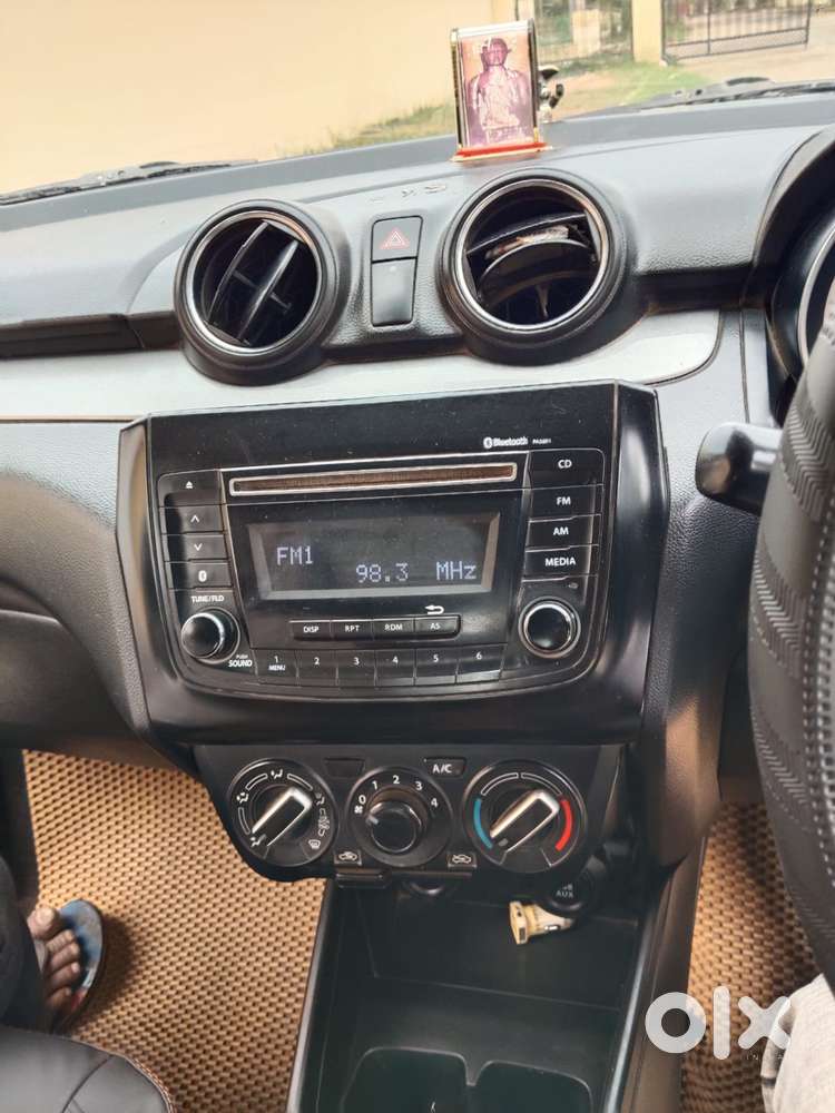 Maruti Suzuki Swift Vxi + Manual, 2020, Petrol