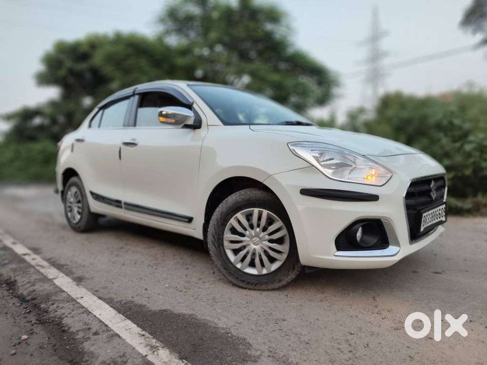Maruti Suzuki Dzire 1.2 Vxi, 2023, Petrol