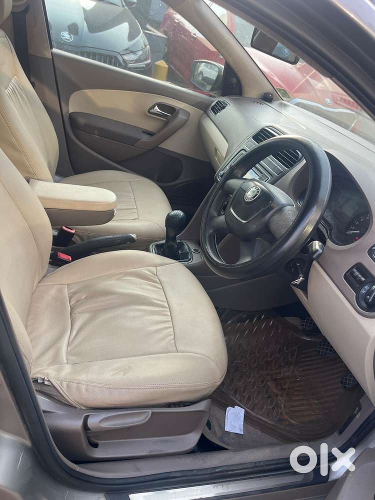 Skoda Rapid 1.6 Tdi Ambition, 2012, Diesel