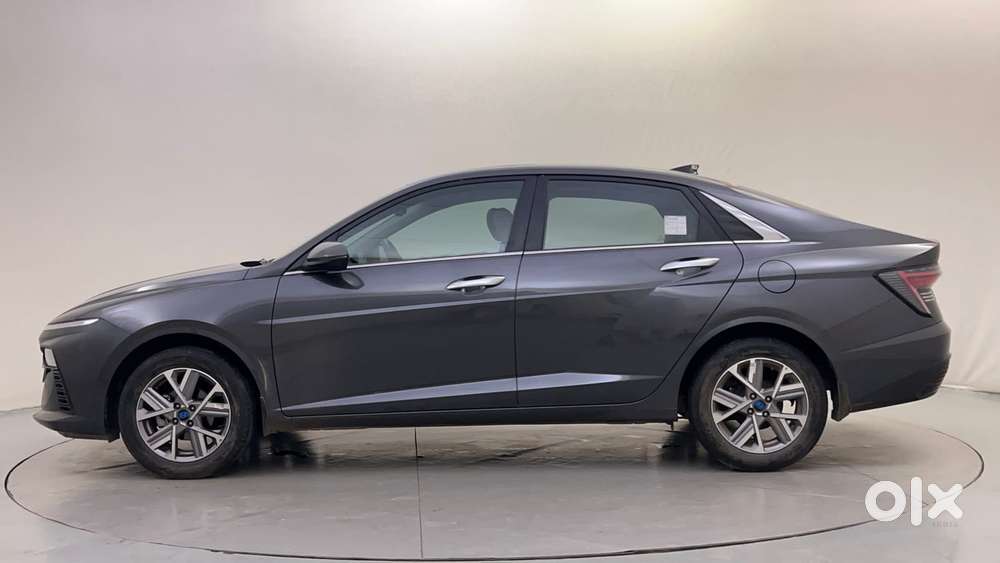 Hyundai Verna 1.5 Sx Petrol Mt, 2023, Petrol
