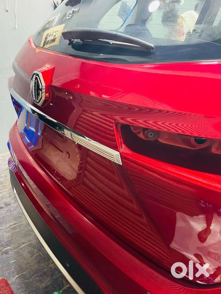 Mg Hector Plus 2022 Sharp