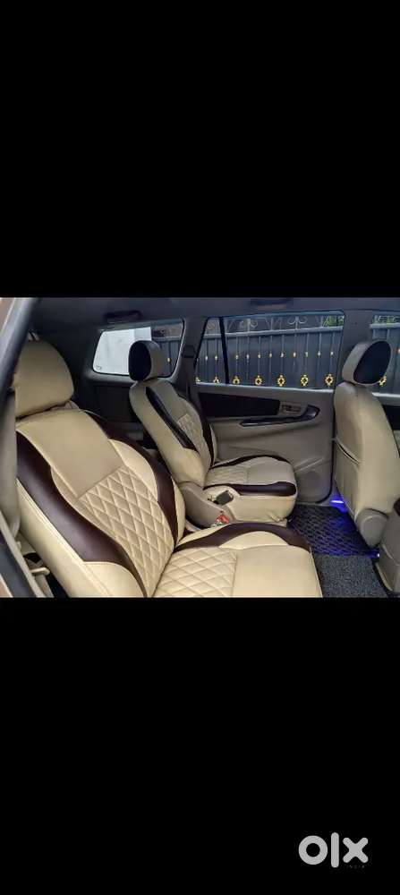Toyota Innova 2.5 G 2012