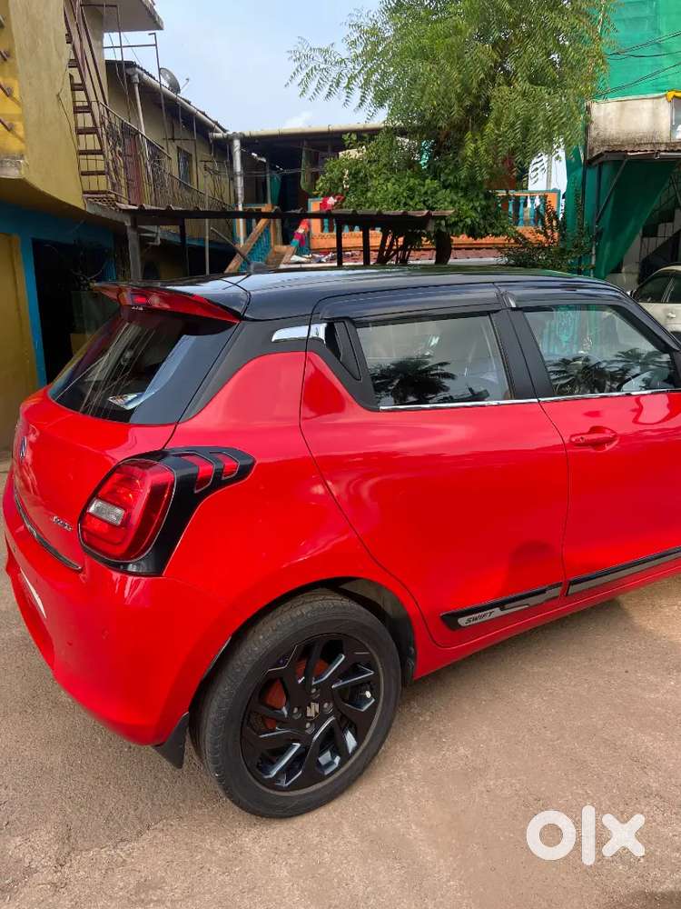Maruti Suzuki Swift 2021