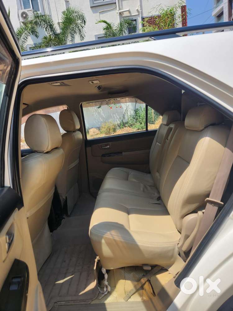 Toyota Fortuner 4x2 Mt 2.8 Diesel, 2015, Diesel