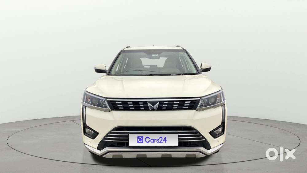 Mahindra Xuv300 W8 Option, 2023, Petrol