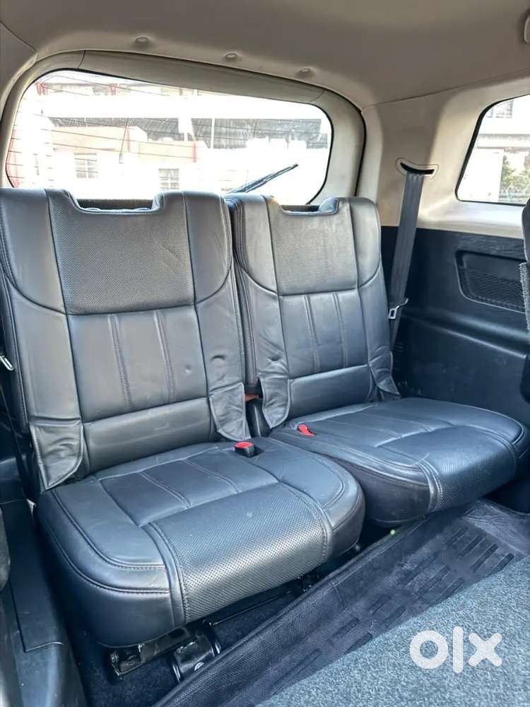 Mahindra Xuv500 W10 At 2018 Top Model  Excellent Condition