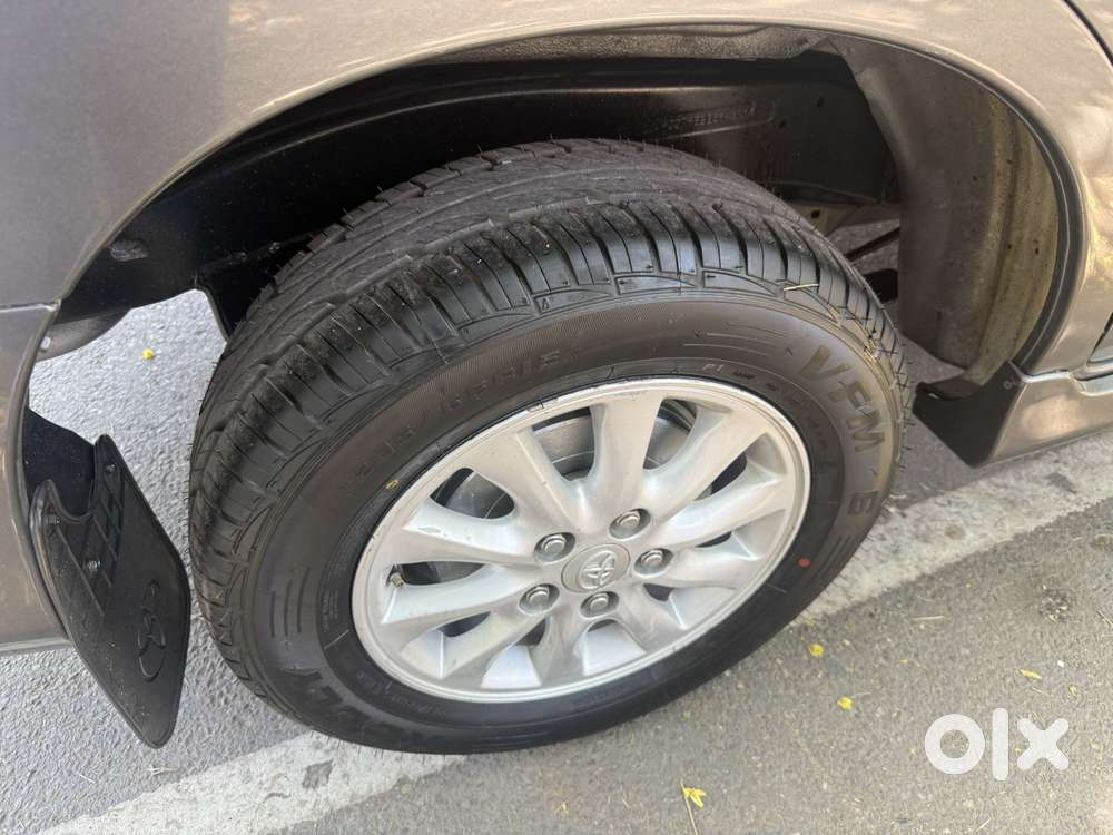 Toyota Innova 2.5 V 8 Str, 2014, Diesel